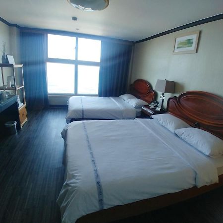 Benikea Hotel Mountain & Ocean Daepohang Sokcho Extérieur photo
