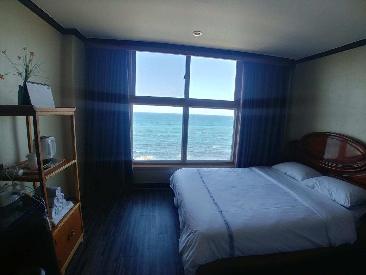Benikea Hotel Mountain & Ocean Daepohang Sokcho Extérieur photo