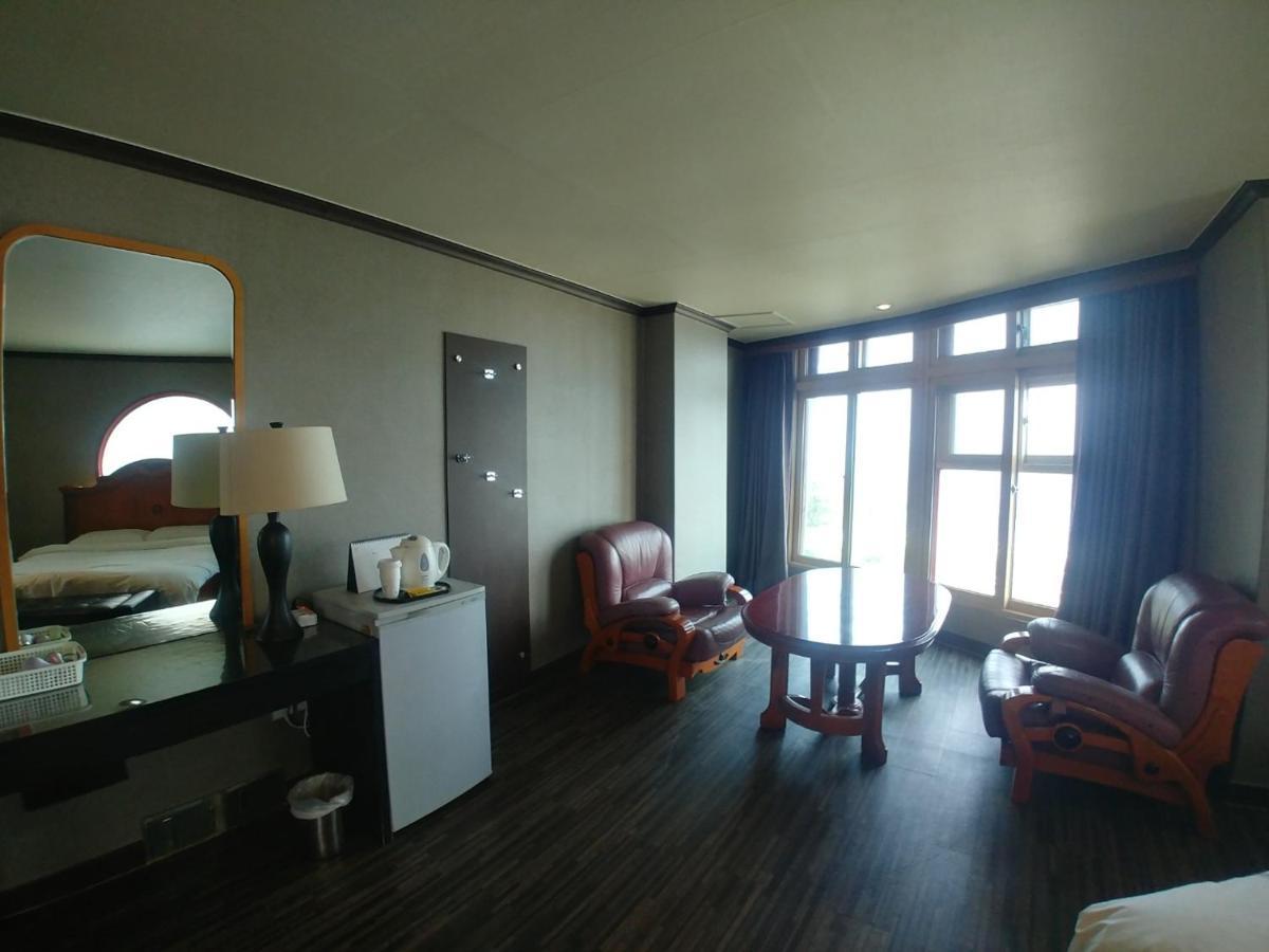 Benikea Hotel Mountain & Ocean Daepohang Sokcho Extérieur photo