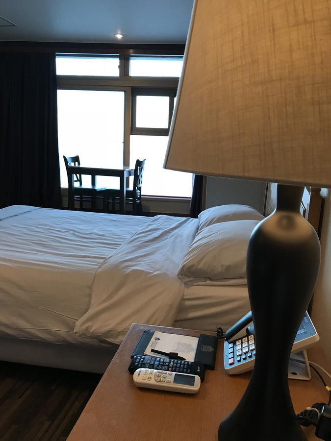 Benikea Hotel Mountain & Ocean Daepohang Sokcho Extérieur photo